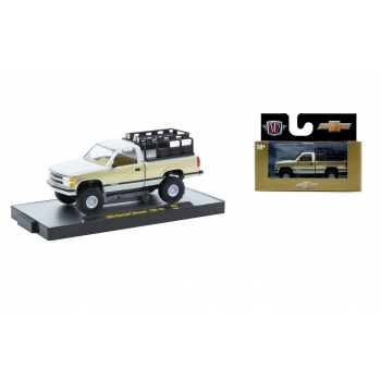 M2 Machines 1:64 Chevrolet Silverado 1500 4x4 1993 white